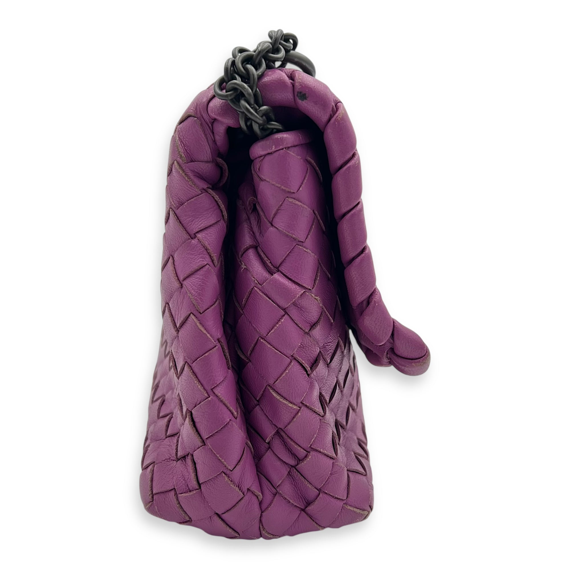Intrecciato Shoulder Bag Purple in Lambskin, Ruthenium hardware