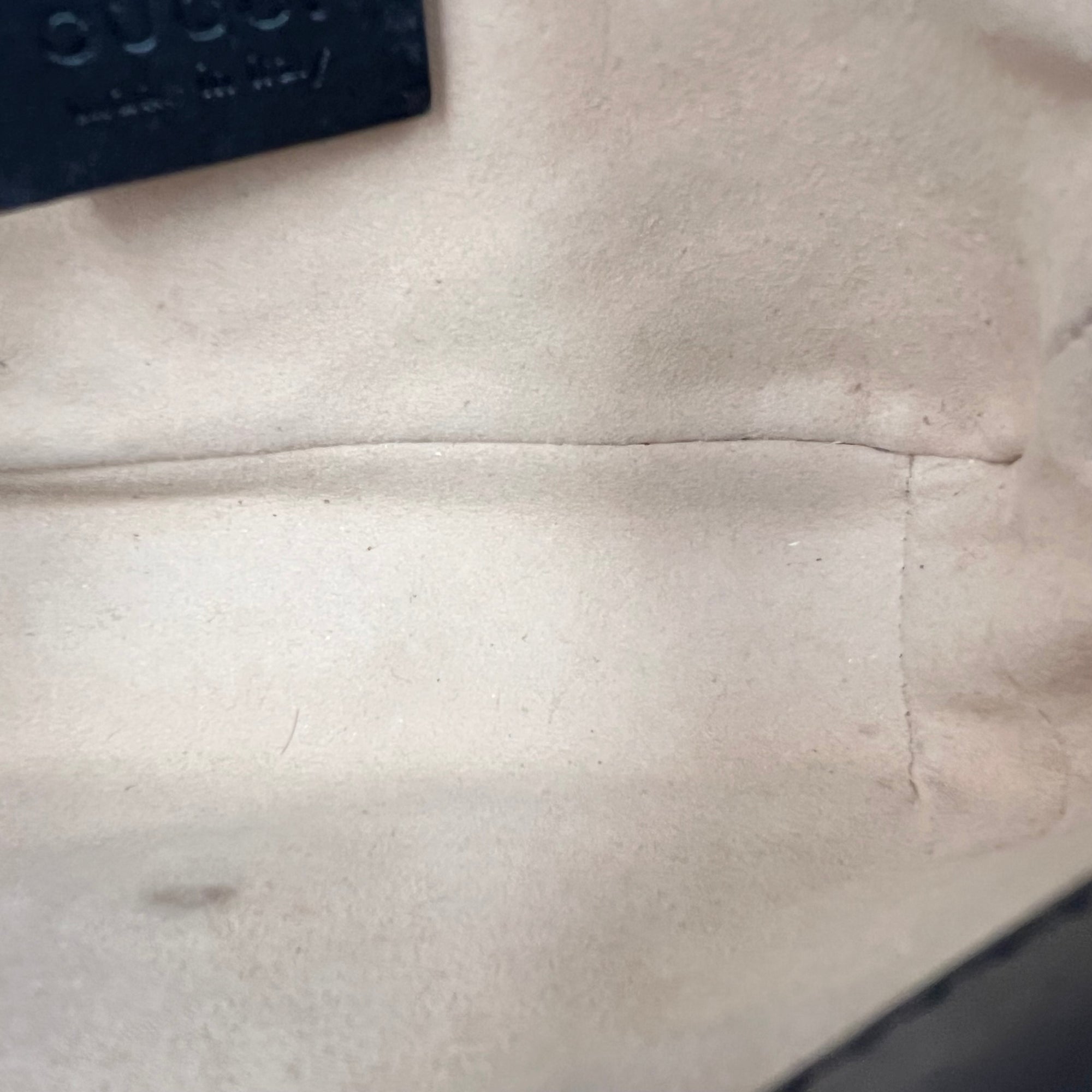 GG Marmont Crossbody Bag Super Mini Black in Calfskin, Gold hardware