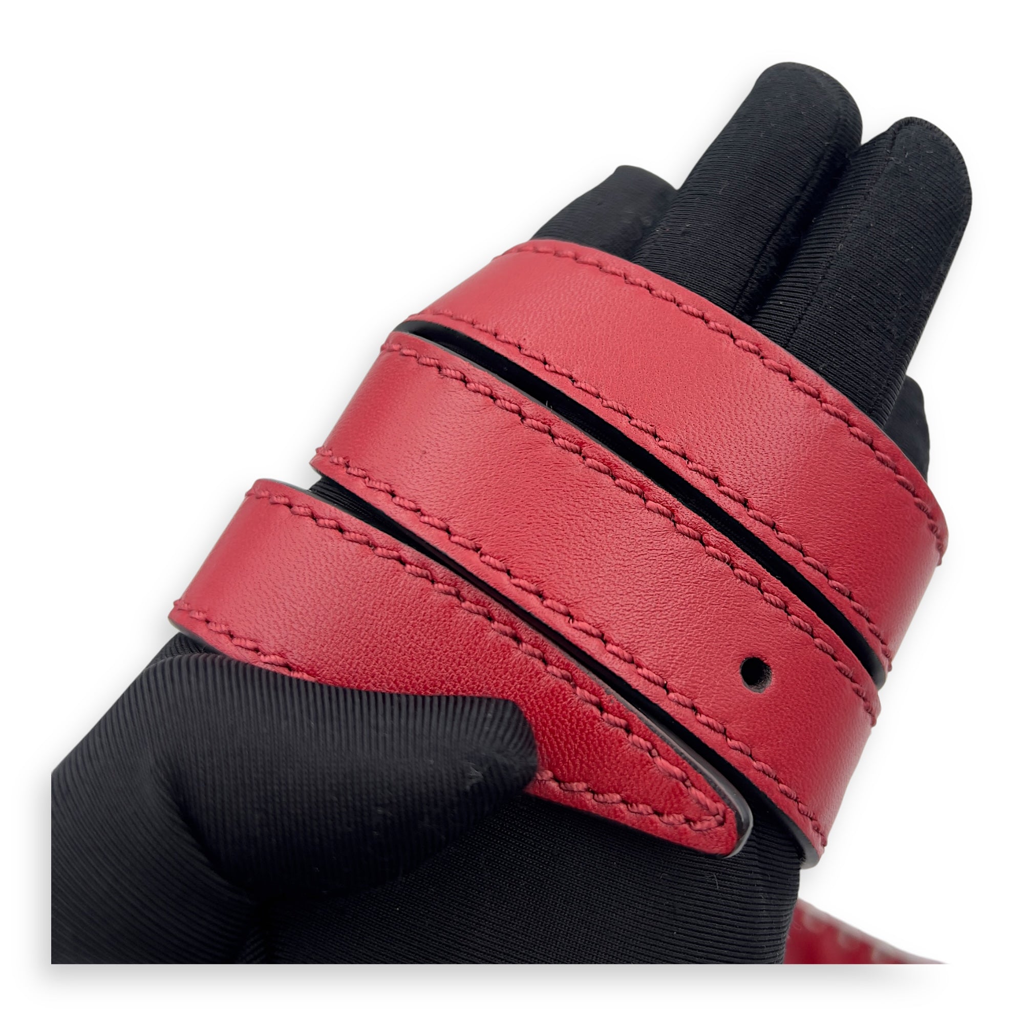 Valentino Rockstud Belt Bag Red in Calfskin, Lacquered Metal hardware_15