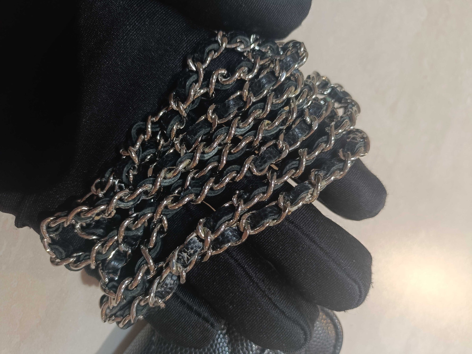 CC Black Airpods Case in Caviar Leather, Silver hardware