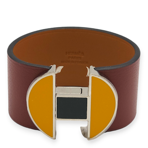 2002 Manchette T2 Rouge H Bracelet in Evercolor, Enamel hardware