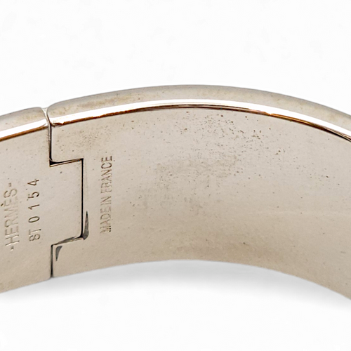 Clic H GM Rouge Bracelet in Enamel, Palladium hardware