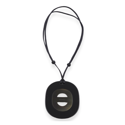 Fidelio Horn Black Necklace in Laquer