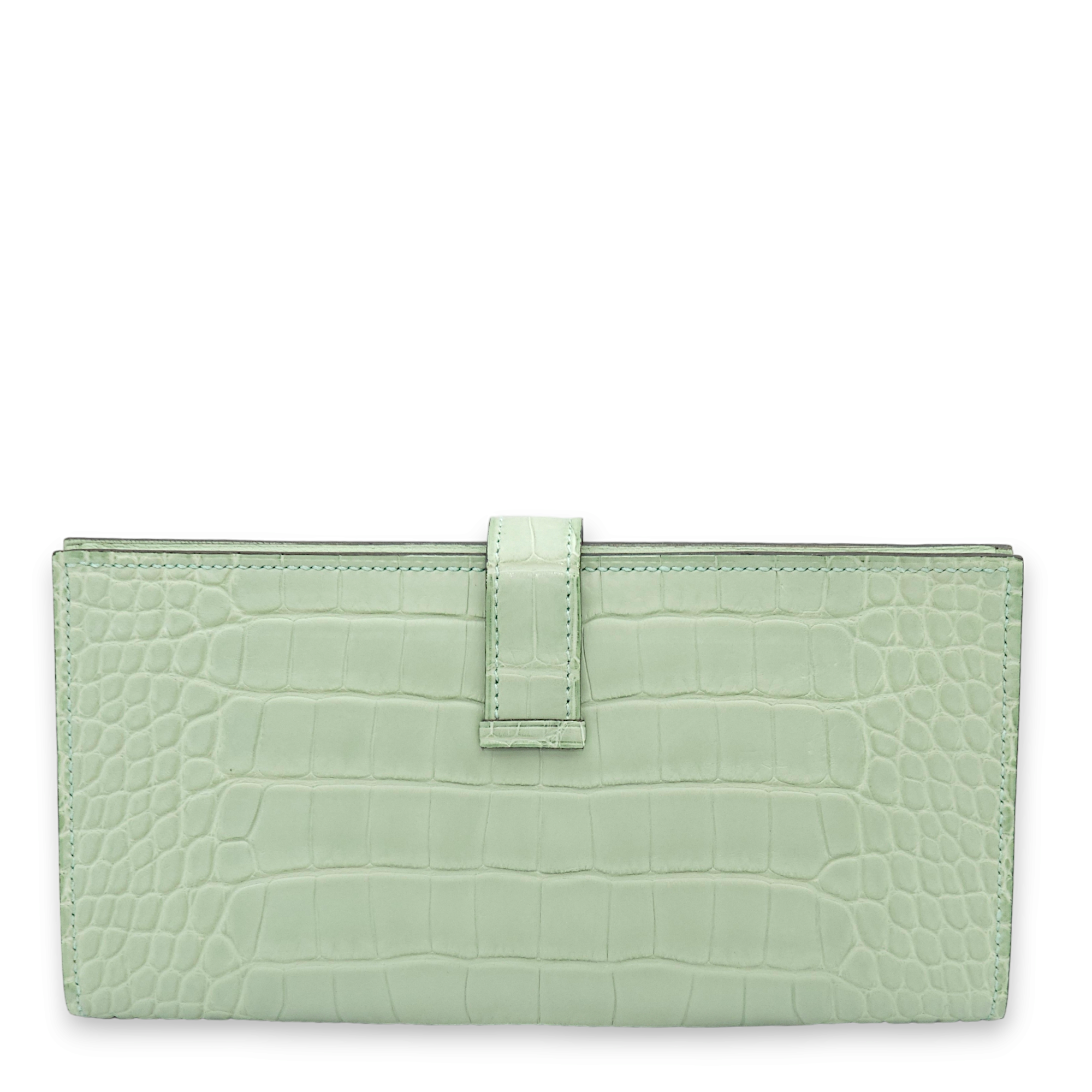 Bearn Bi Fold Vert D'eau Wallet in Matte Alligator, Palladium hardware