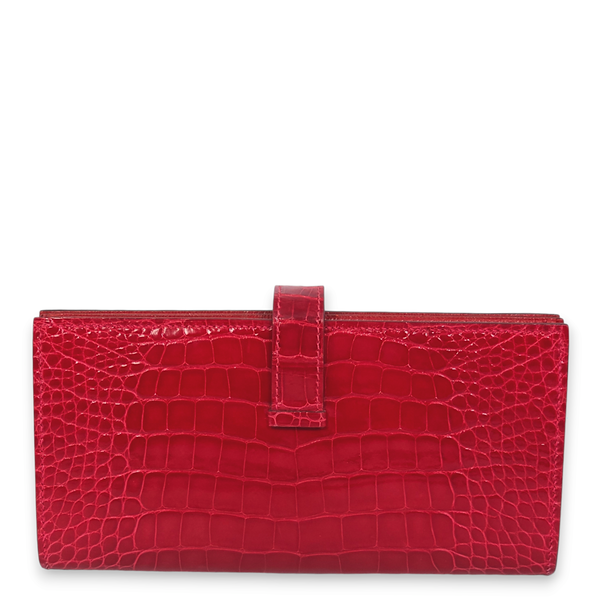 Bearn Bi-fold Braise Wallet in Shiny Alligator, Gold hardware