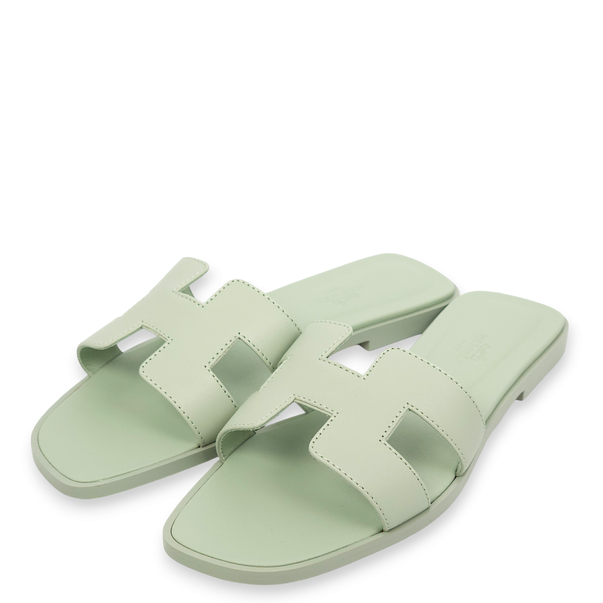 Oran 37 Vert d'eau Sandals in Calfskin