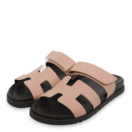 Chypre 37.5 Blush Sandals in Calfskin