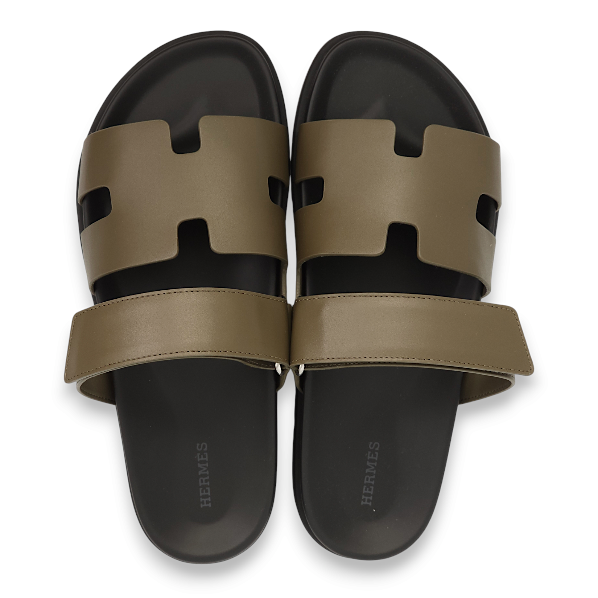 Chypre 43 Vert Toundra Sandals in Calfskin