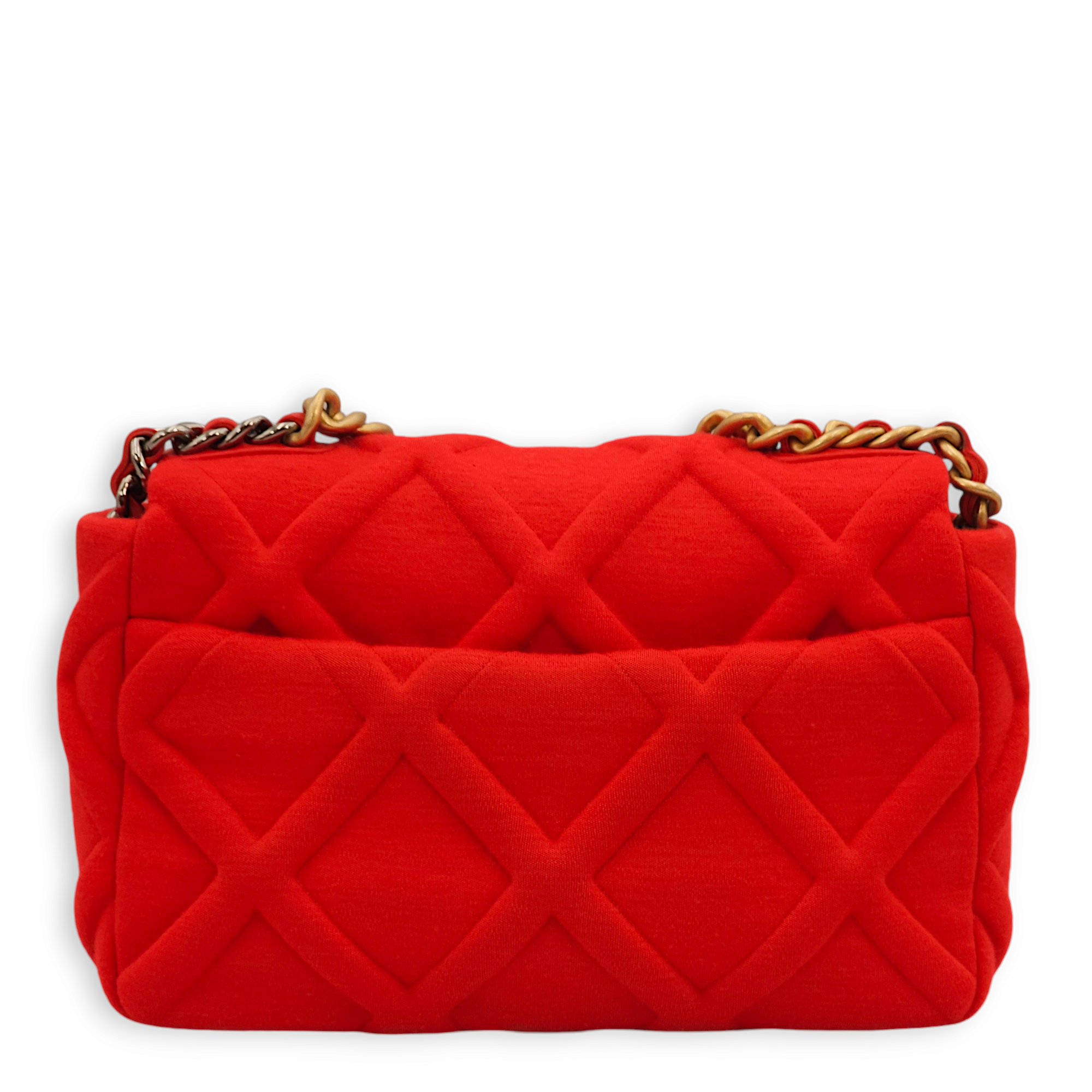 C19 Flap Small Red Shoulder Bag in Jersey, 3-Tone hardware