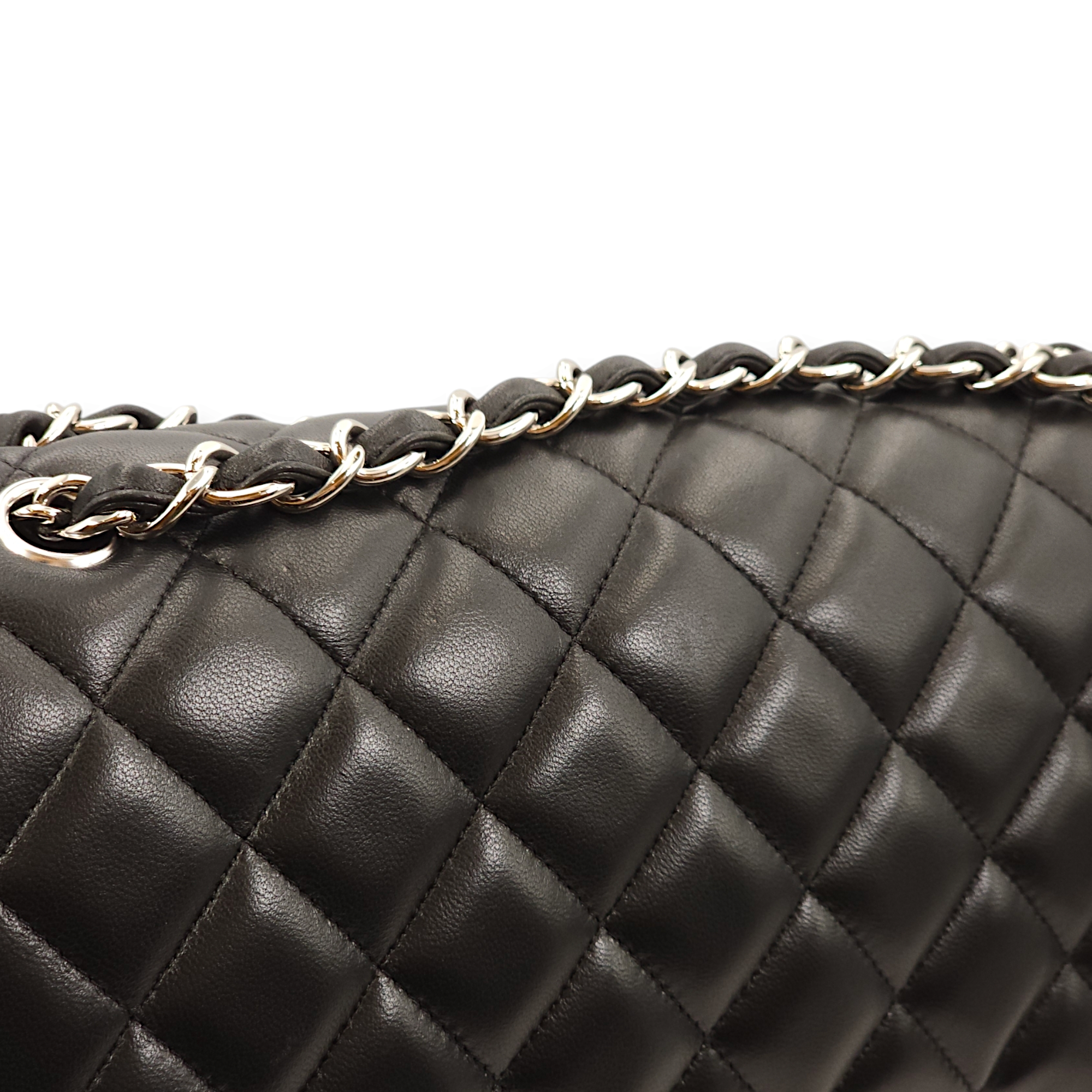 Classic Double Flap Jumbo Black Shoulder Bag in Lambskin, Palladium hardware