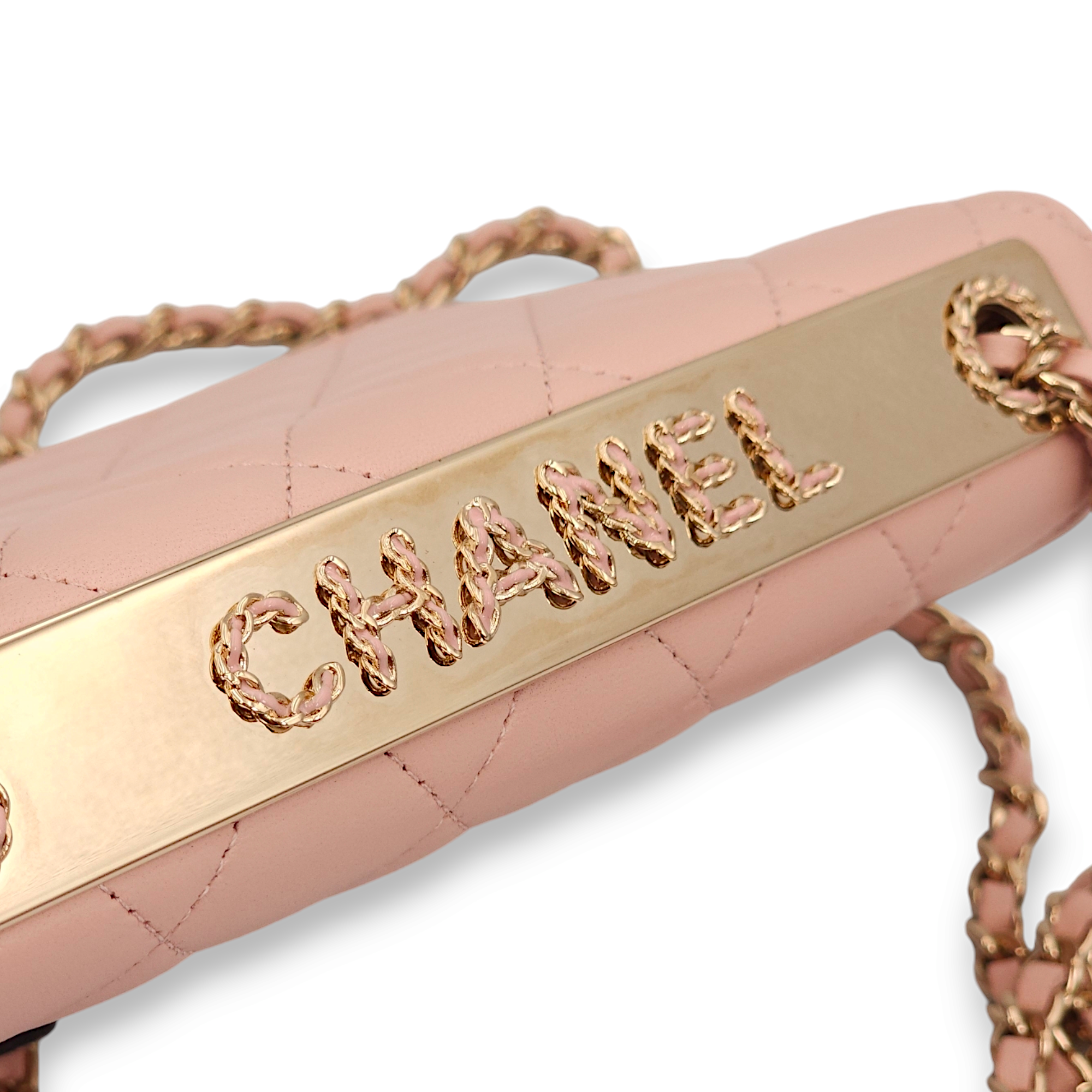 Trendy CC Pink Wallet On Chain in Lambskin