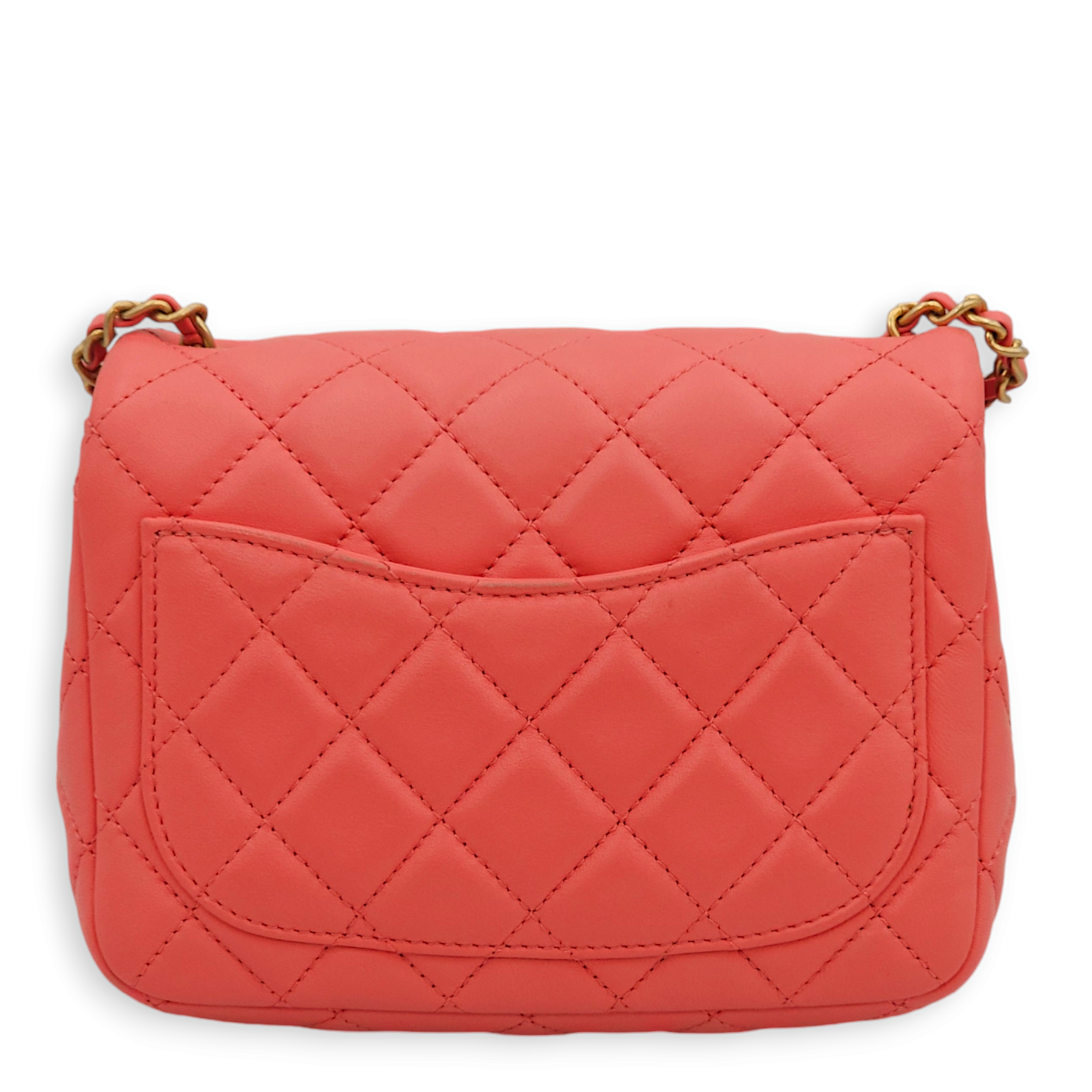 Pearl Crush Pink Crossbody Bag in Lambskin, Gold hardware