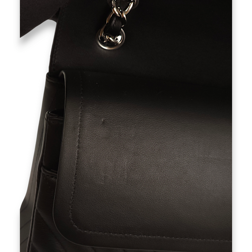 Chevron Double Flap Jumbo Black Shoulder Bag in Lambskin, Palladium hardware