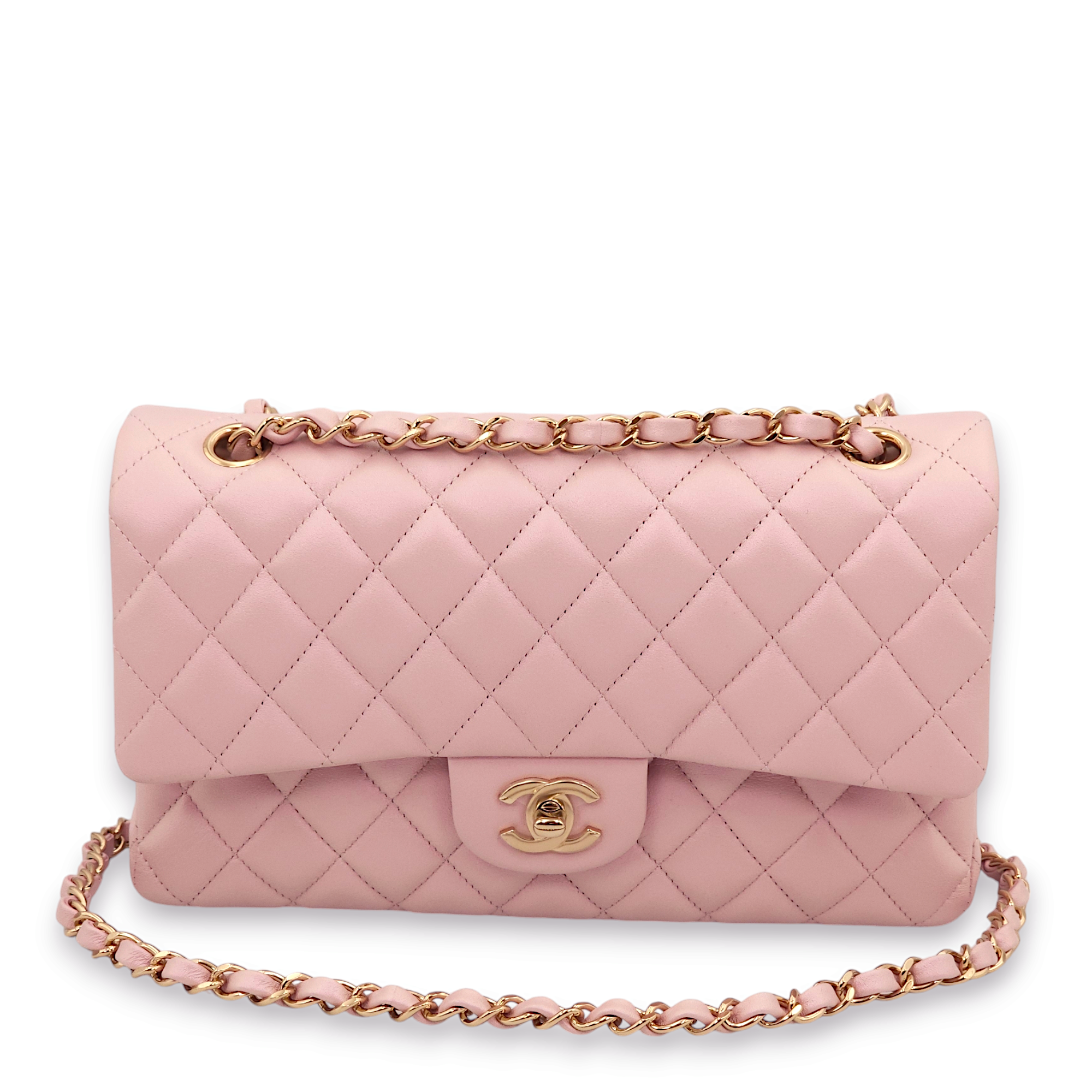 Classic Double Flap Medium Pearly Pink Shoulder Bag in Lambskin, Gold hardware