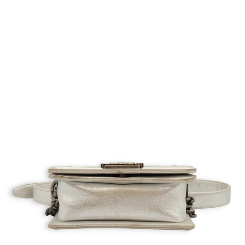 Le Boy (15cm) Mini Silver Crossbody Bag in Stingray, Ruthenium hardware