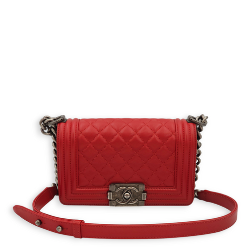 Quilted Le Boy (20cm) Small Red Shoulder Bag in Lambskin, Ruthenium hardware