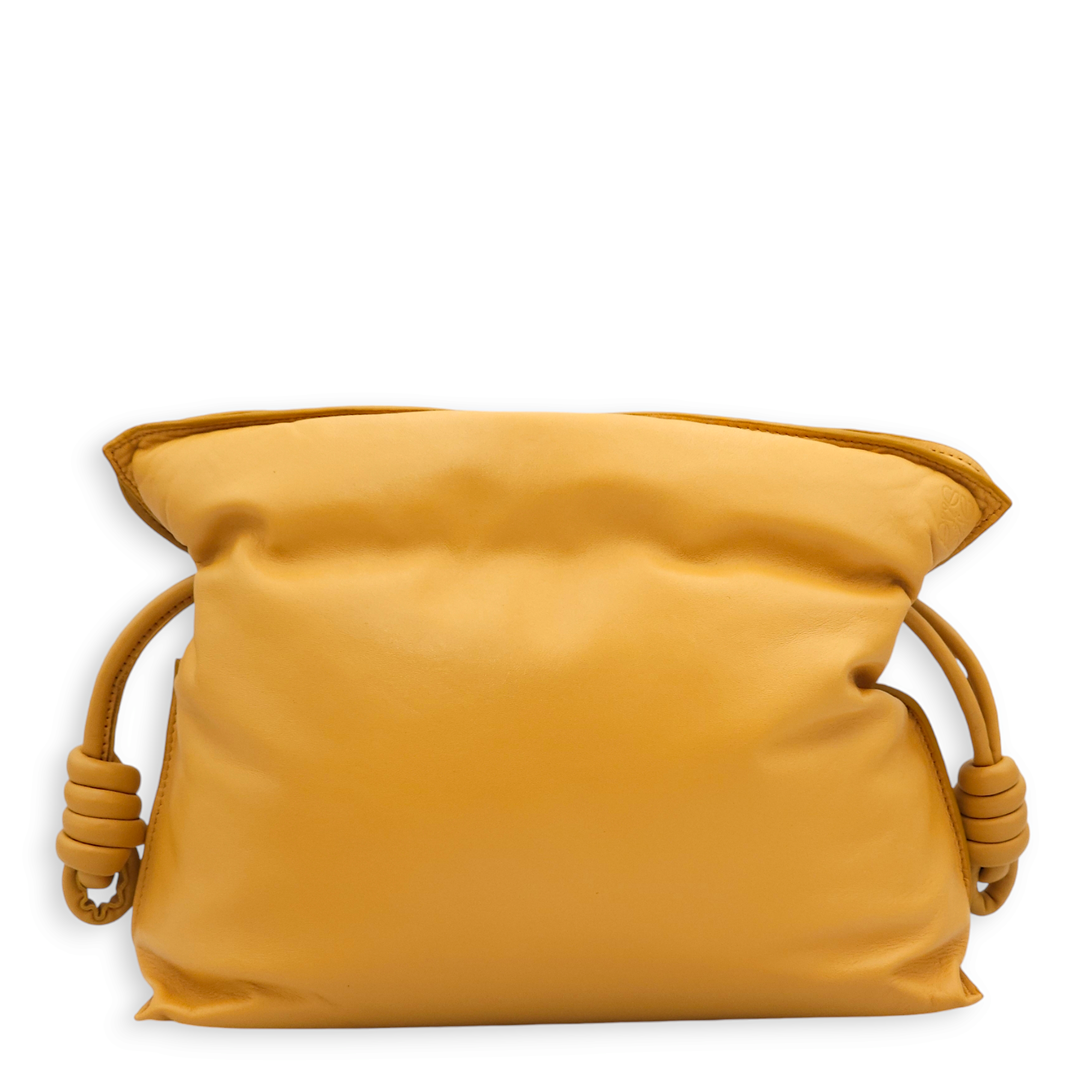 Puffer Flamenco Camel Shoulder Bag in Nappa Leather, Gold hardware