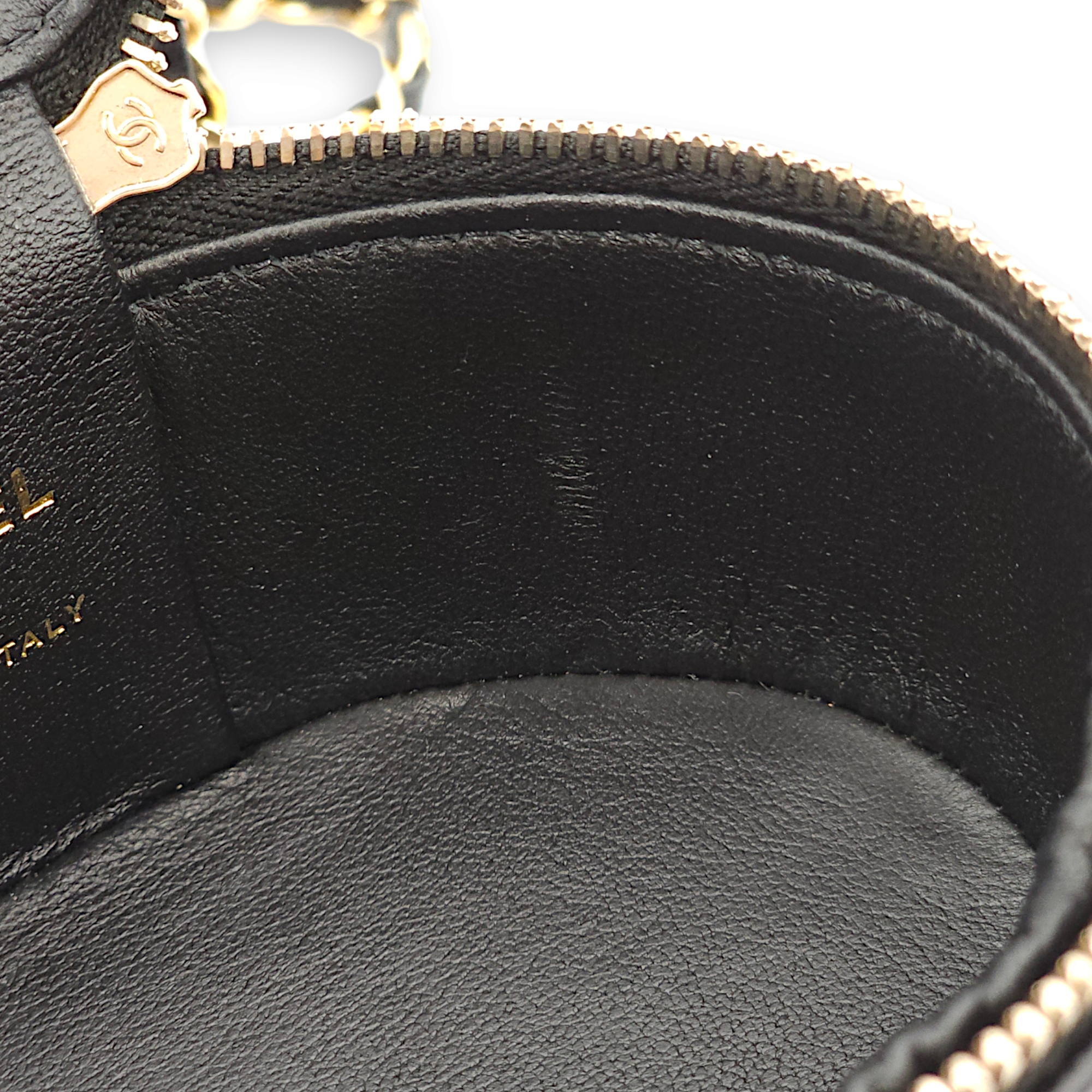 Round Vanity Logo/Pearl Black Top Handle Bag in Lambskin, Gold hardware