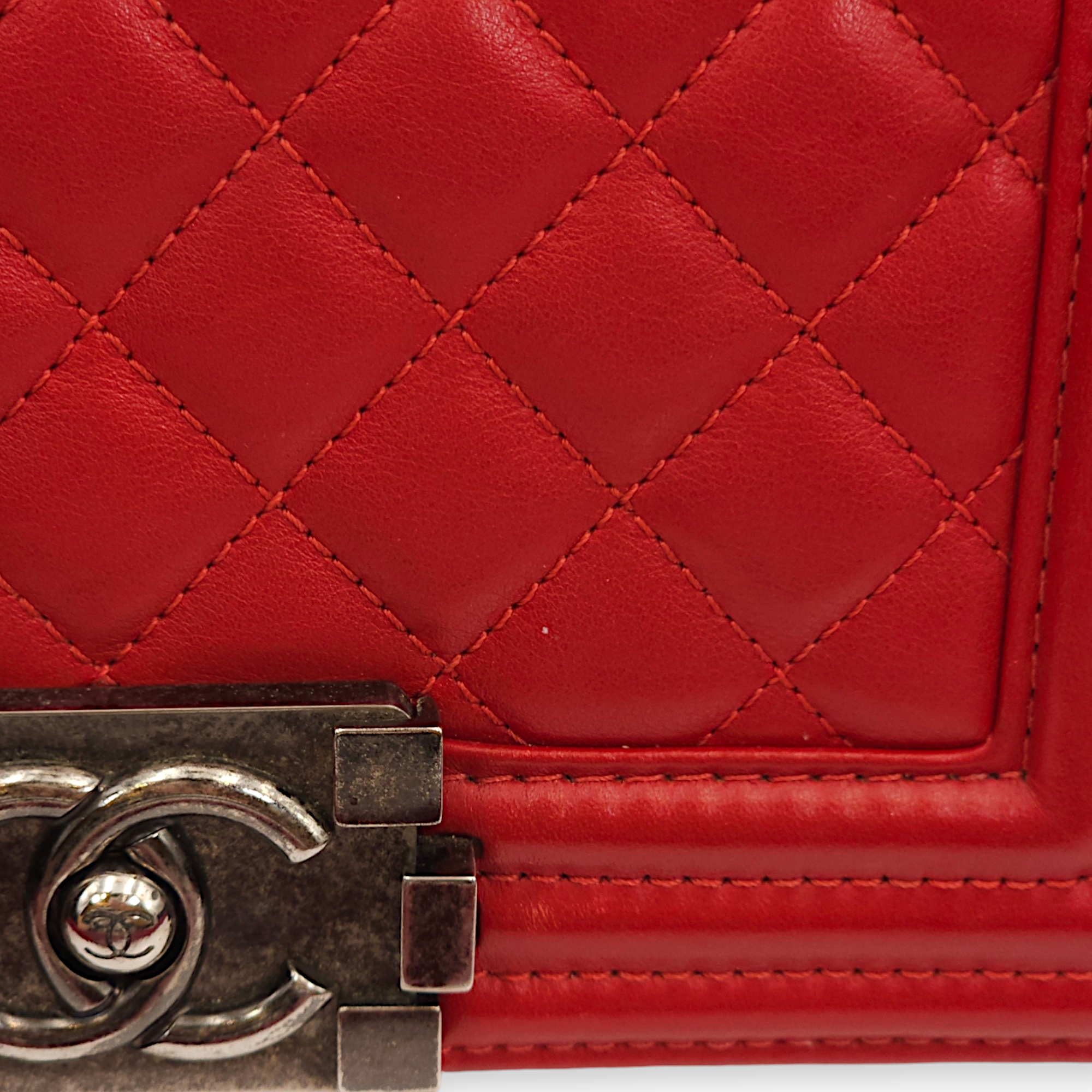 Quilted Le Boy (20cm) Small Red Shoulder Bag in Lambskin, Ruthenium hardware