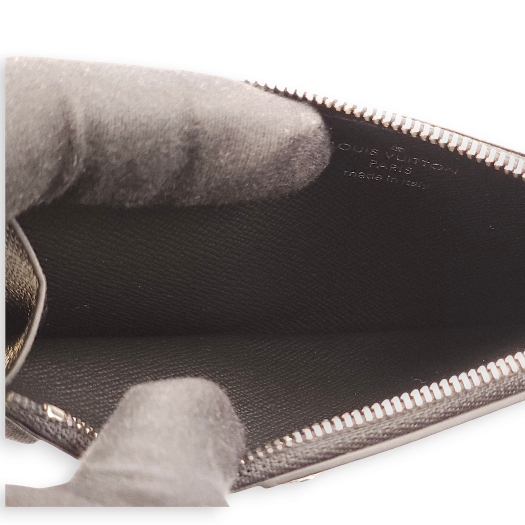 Coin Case Black Card Holder in Taiga Leather, Palladium hardware