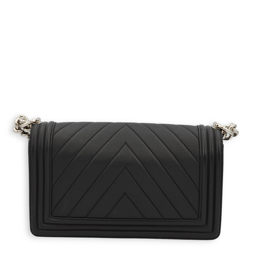 Chevron Le Boy Medium Black Shoulder Bag in Calfskin, Palladium hardware