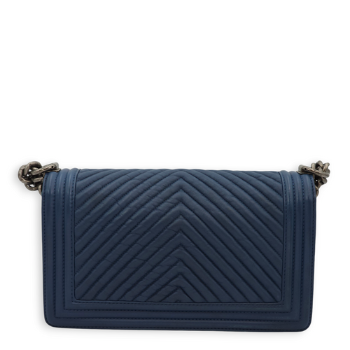 Chevron Le Boy Medium Dark Blue Shoulder Bag in Lambskin, Ruthenium hardware