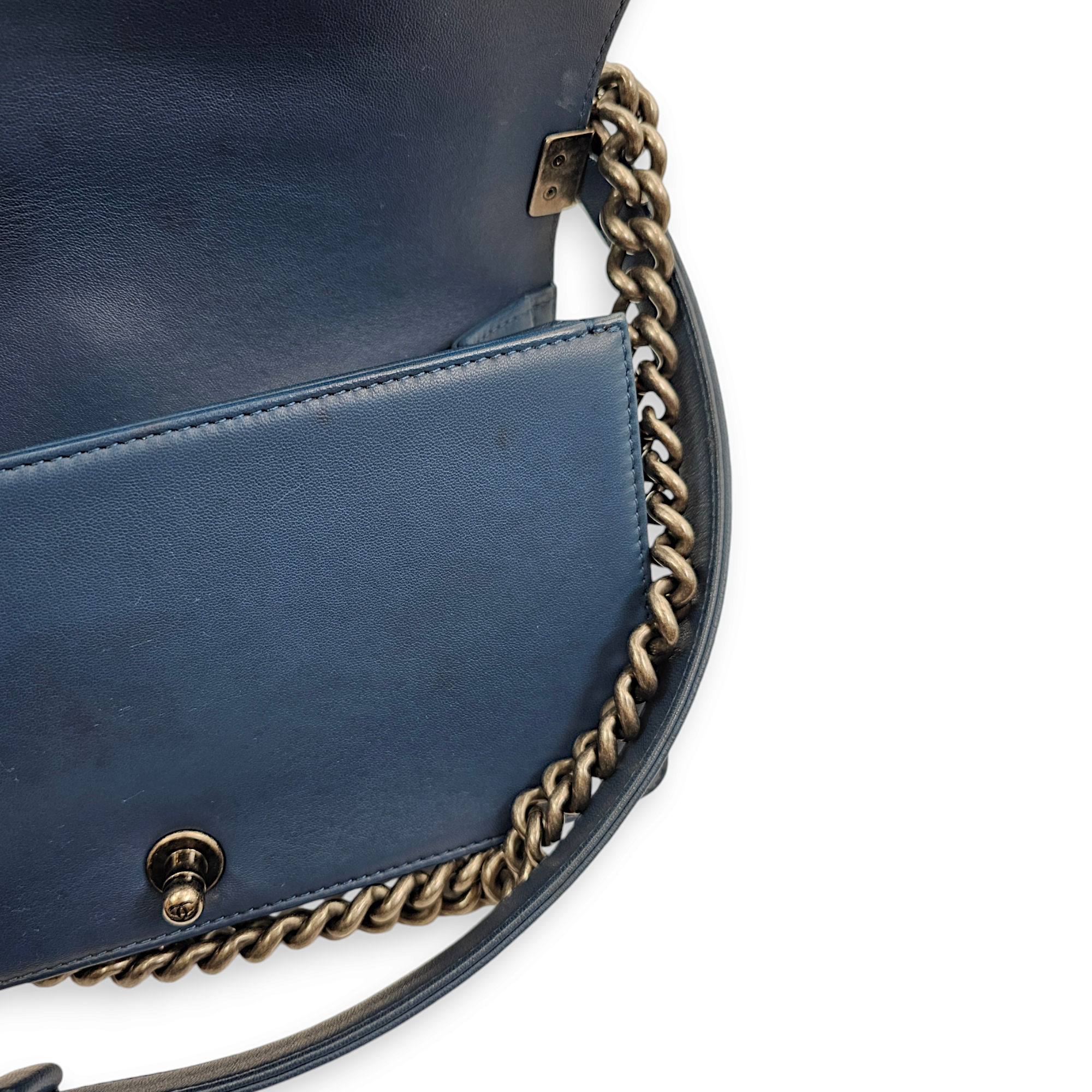 Chevron Le Boy Medium Dark Blue Shoulder Bag in Lambskin, Ruthenium hardware