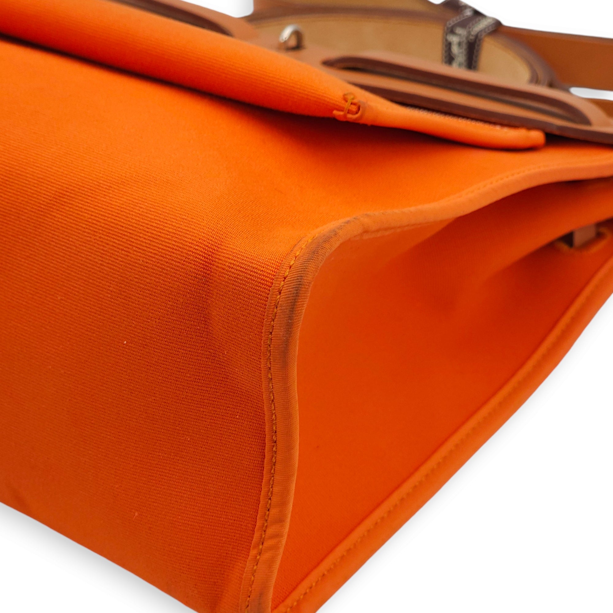 Herbag 31 Orange in Toile/Vache Hunter, Palladium hardware