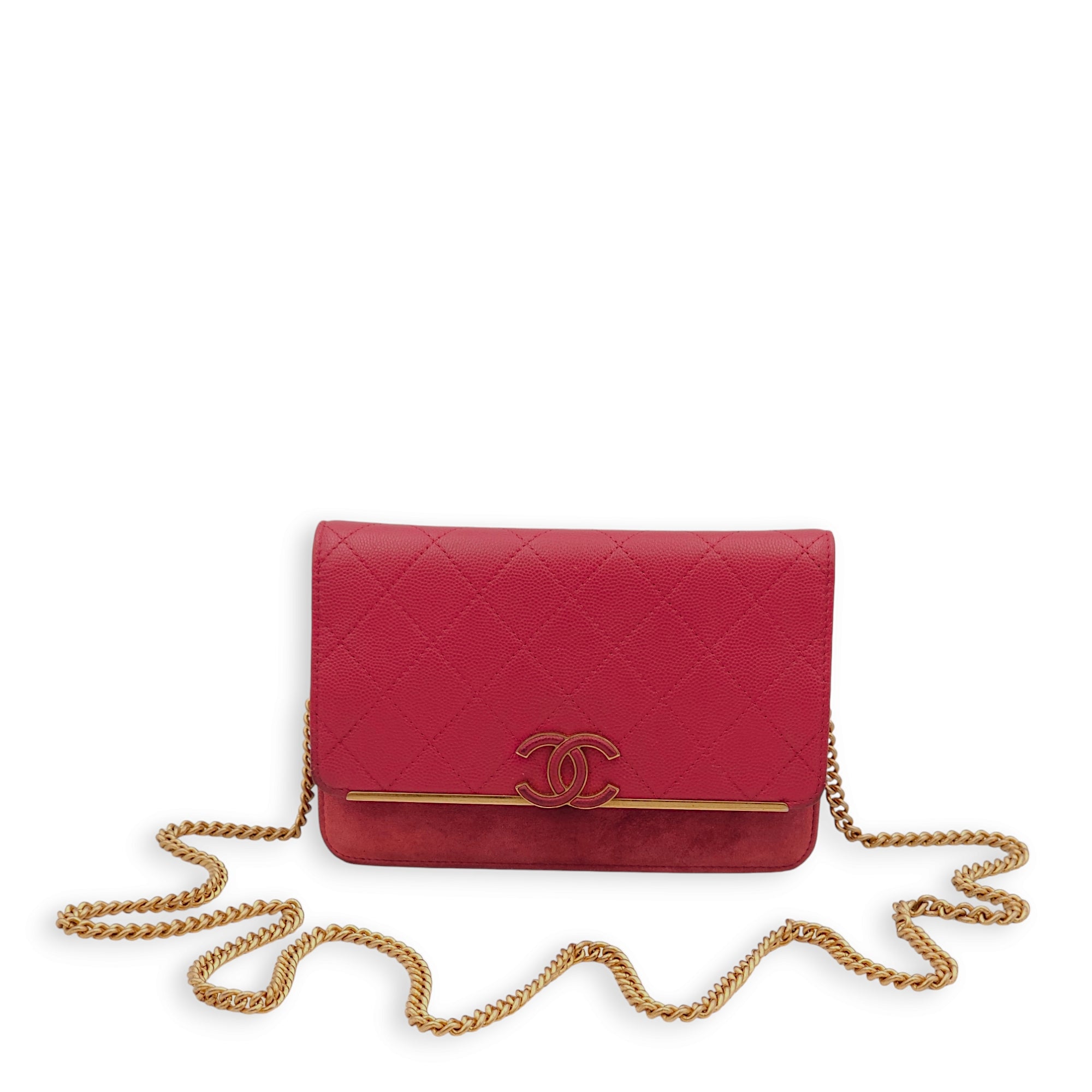 CC Quilted Seasonal Red Wallet On Chain in Caviar/Suede, Gold hardware