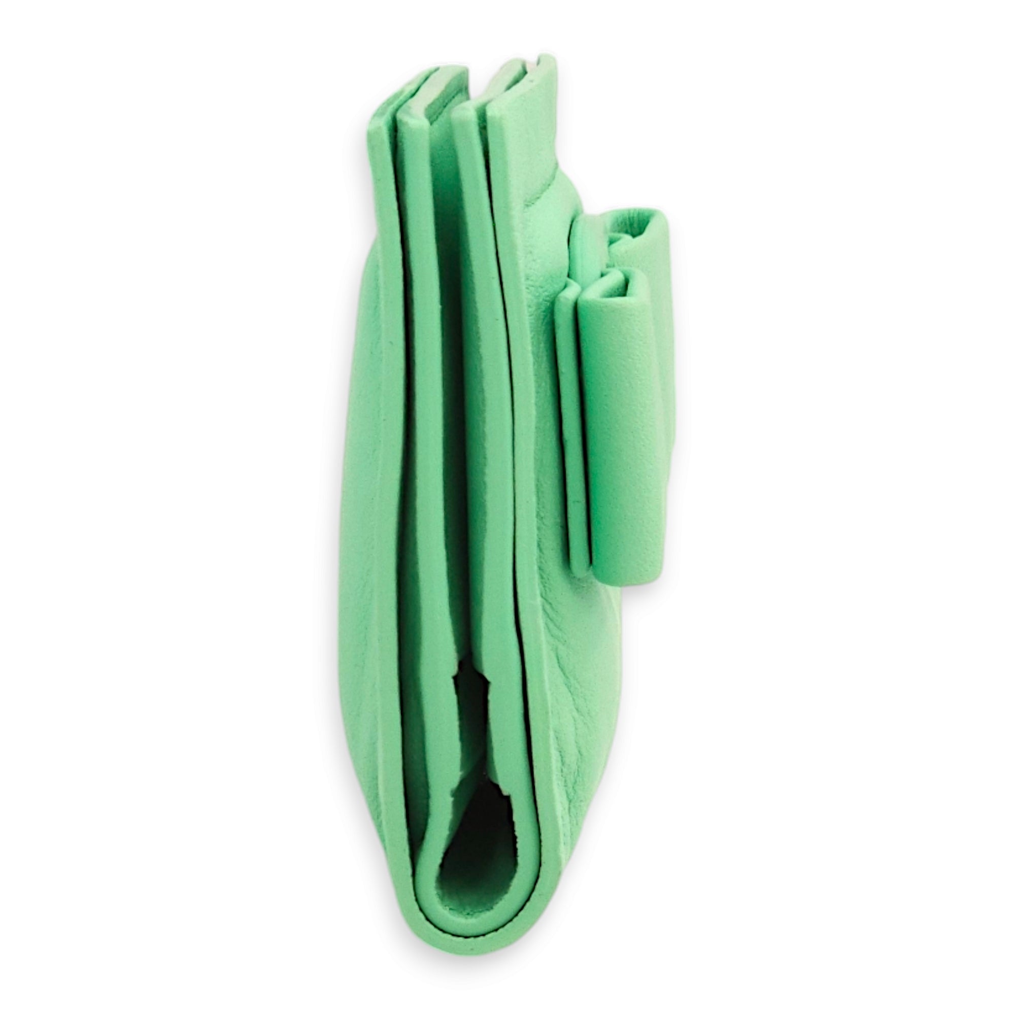 Viva Bow Mint Card Holder in Calfskin