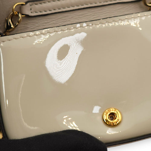 Nano Baguette Belt bag Cream Charm in Patent Leather, Gold hardware