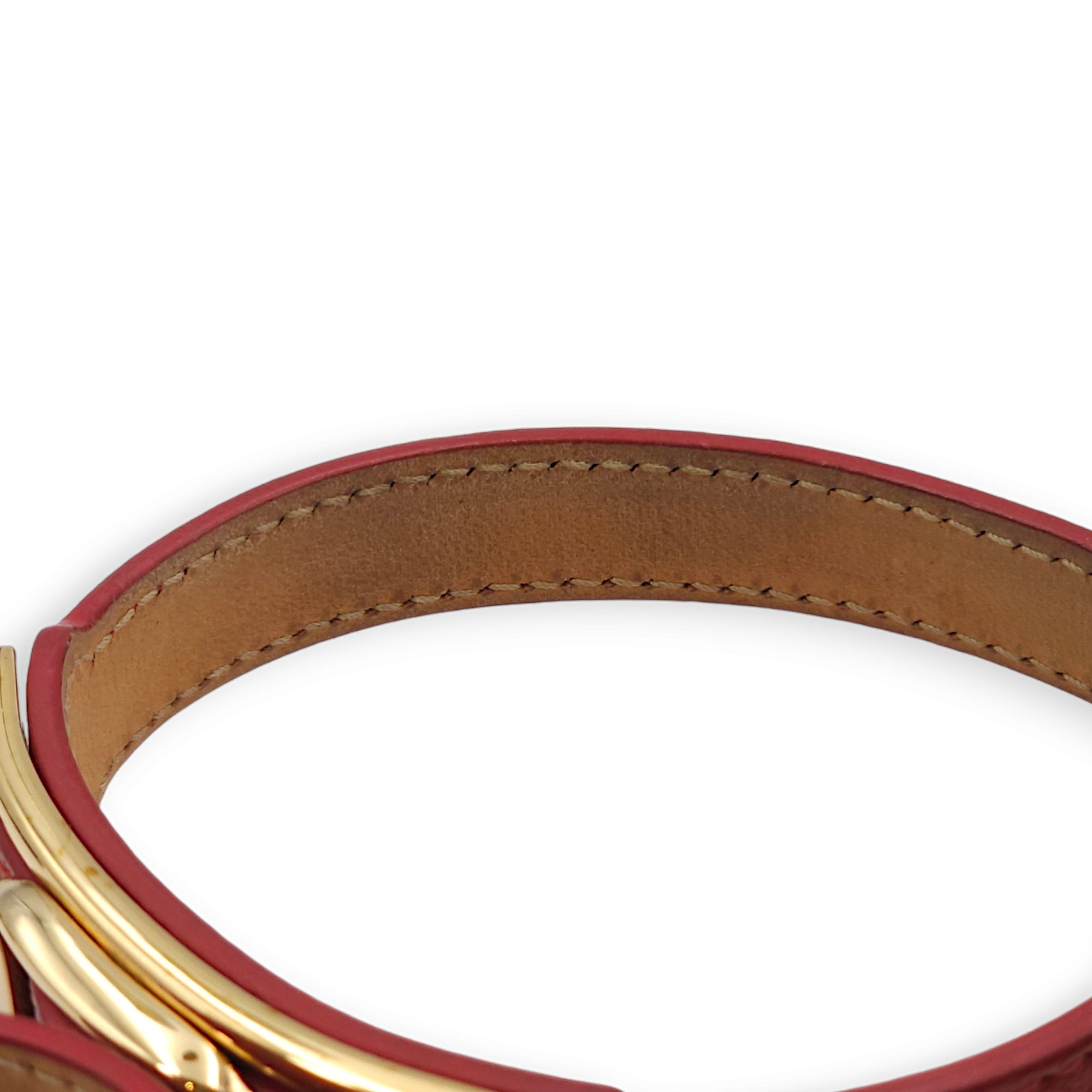 Classic Triple Tour Leather Red Bracelet in Chevre Leather, Gold hardware