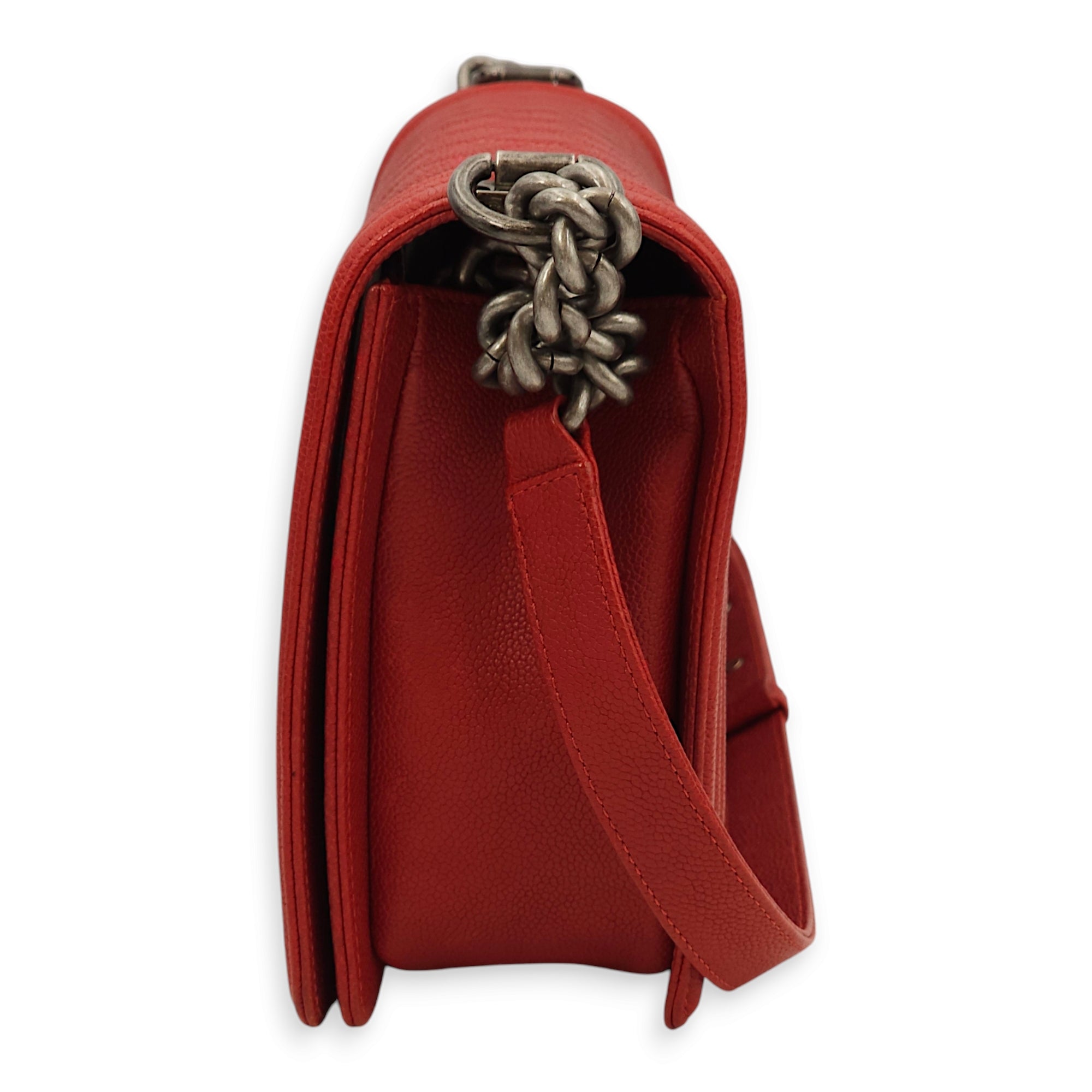 Quiled Le Boy Medium Red Shoulder Bag in Caviar, Ruthenium hardware