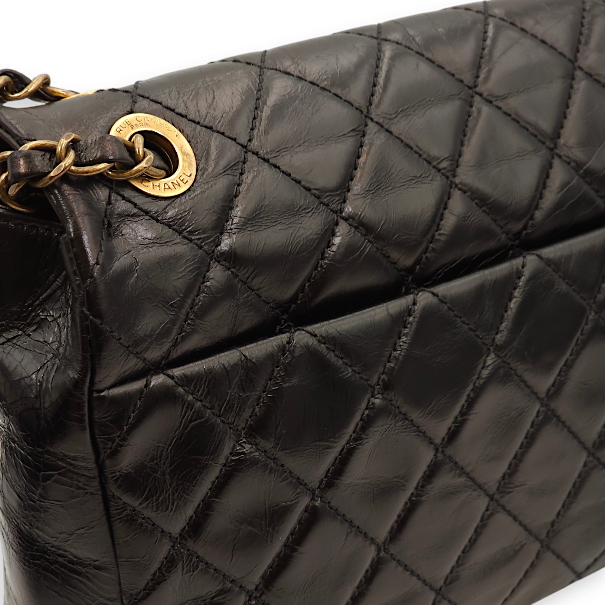 Quilted Urban Flap Black Shoulder Bag in Calfskin, Python Leather, Gold hardware