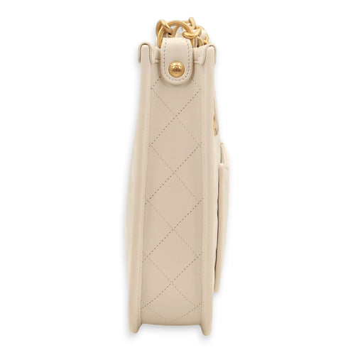 Quilted Hobo White Shoulder Bag in Lambskin, Gold hardware