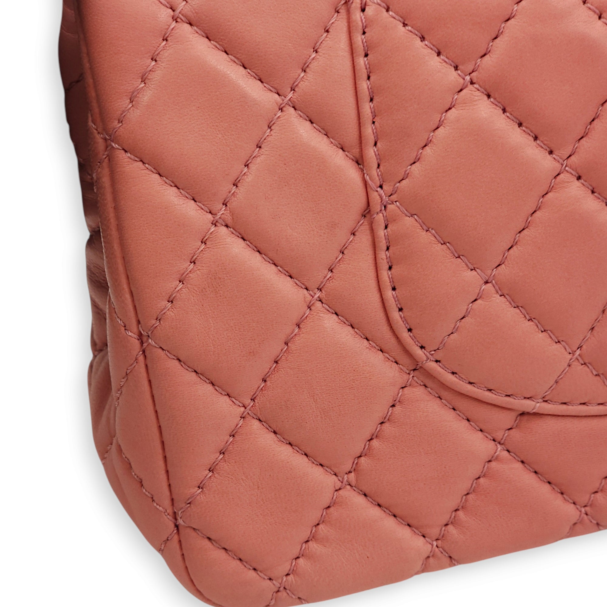 Classic Double Flap Pink Shoulder Bag in Lambskin, Silver hardware