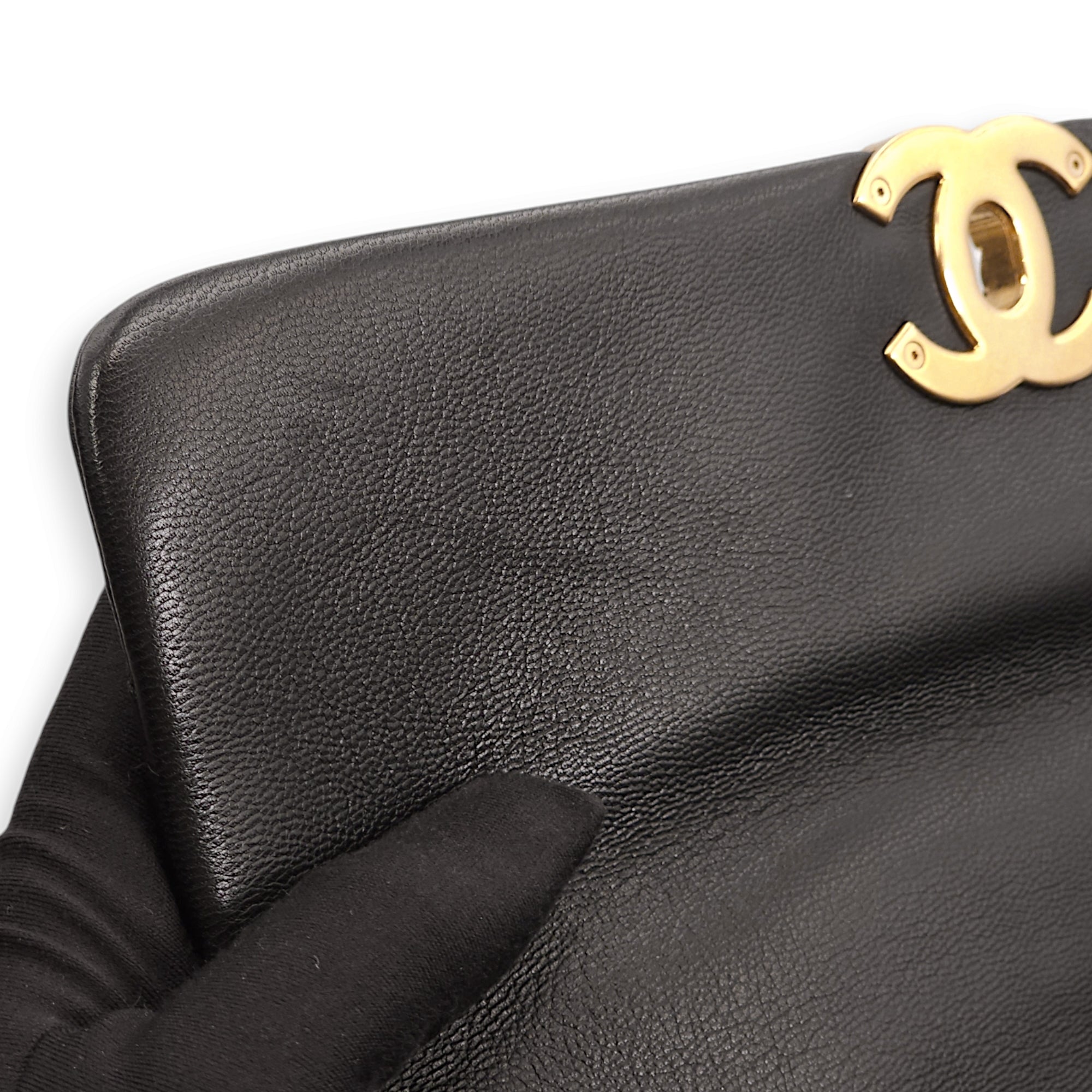 C19 Medium Black Shoulder Bag in Lambskin, Gold/Silver/Ruthenium hardware