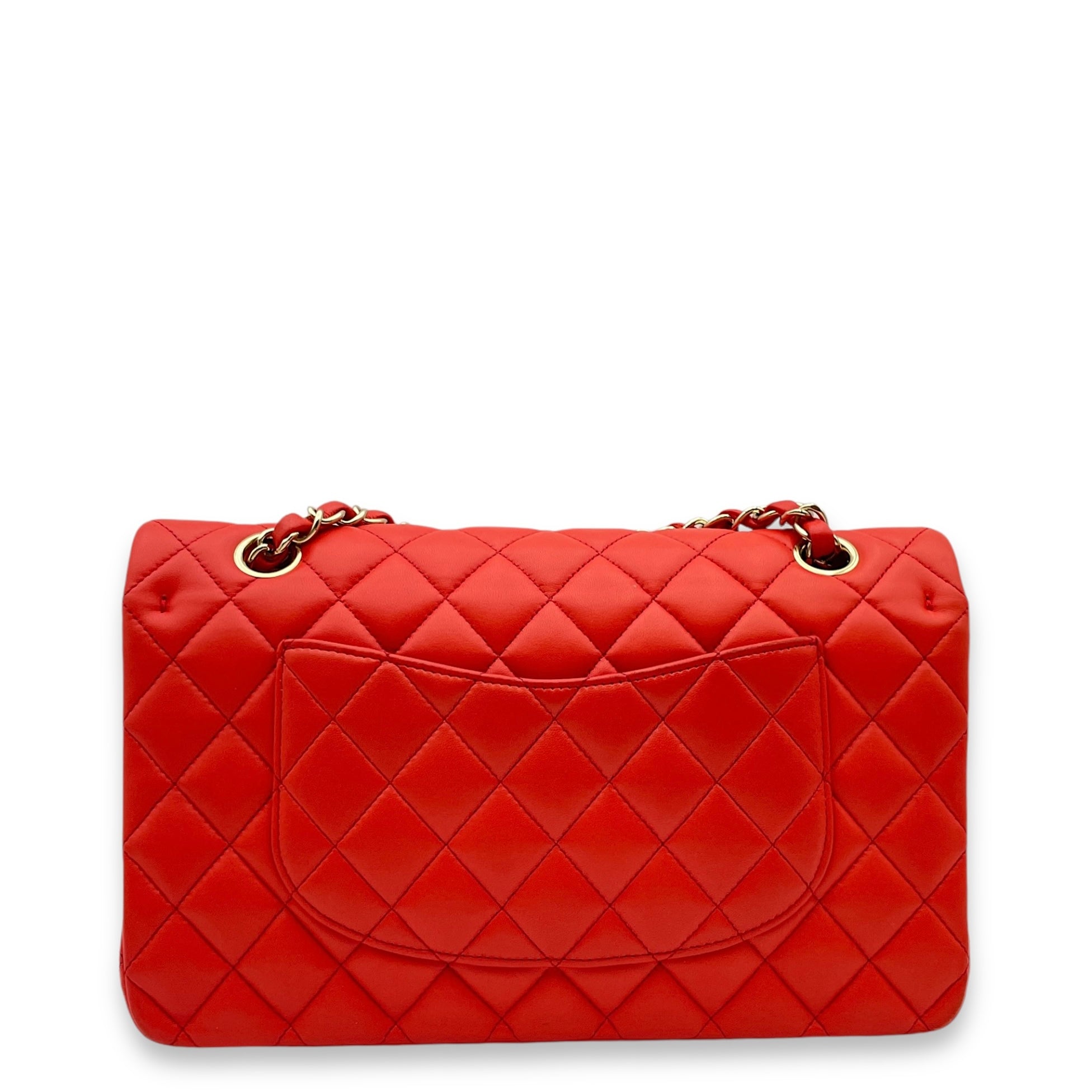 Classic Double Flap Red Shoulder Bag in Lambskin, Gold hardware