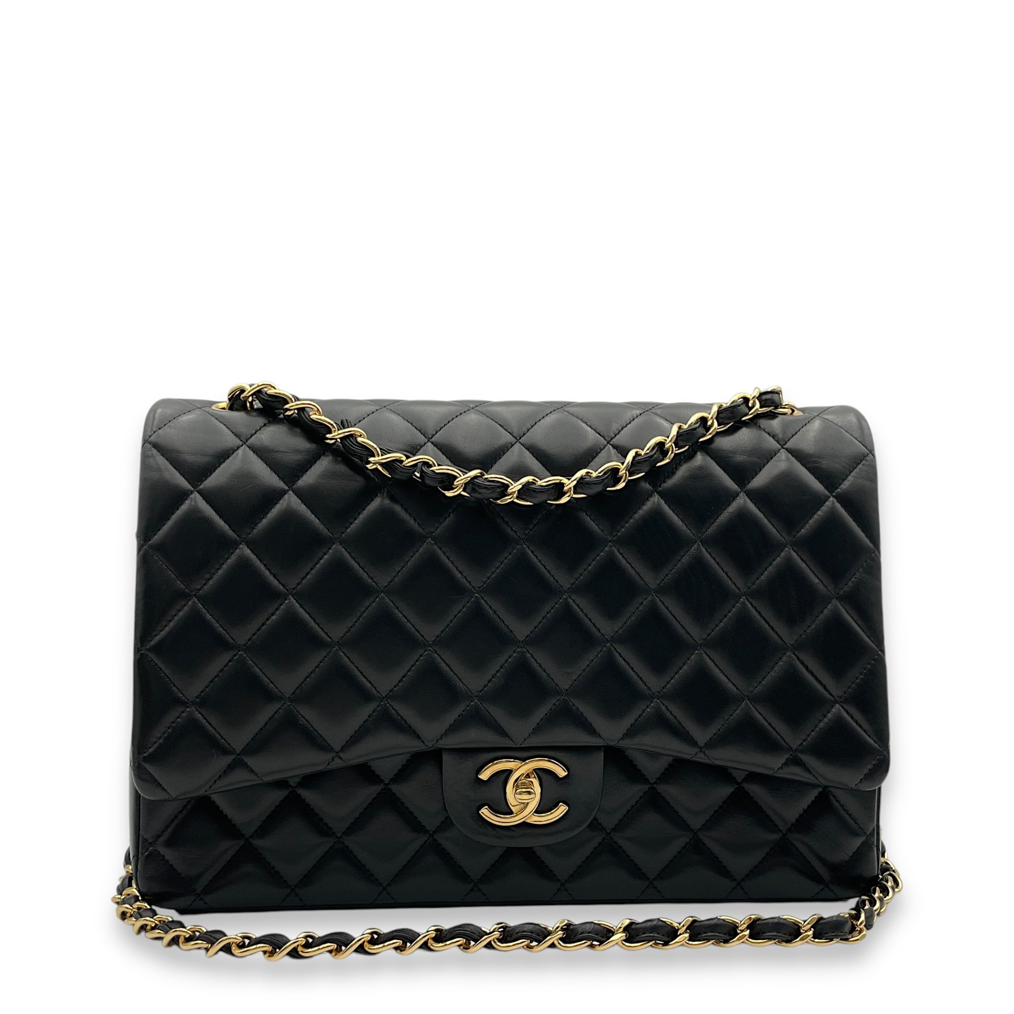 Classic Double Flap Black Shoulder Bag in Lambskin, Gold hardware