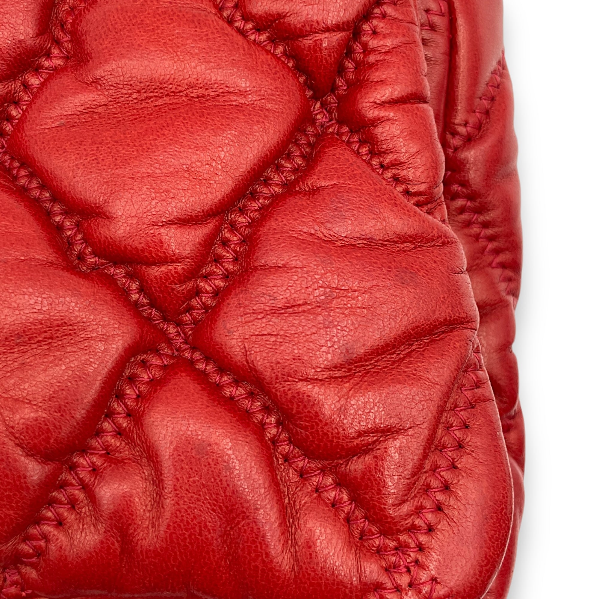 Bubble Quilt Red Shoulder Bag in Lambskin, Palladium hardware