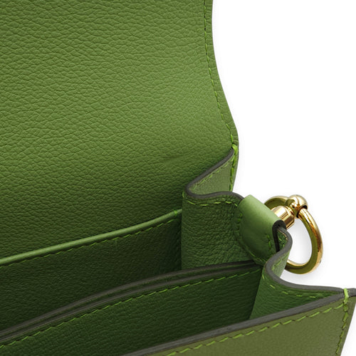 Roulis 23 Vert Criquet in Evercolor, Permabrass hardware