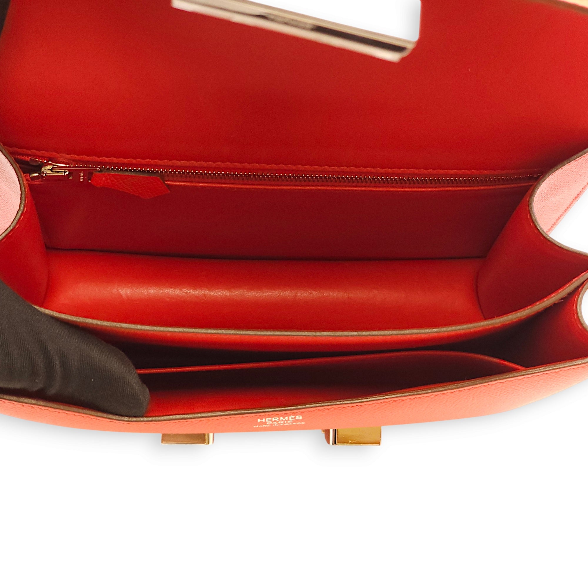 Constance 24 Rouge De Coeur in Epsom, Enamel hardware