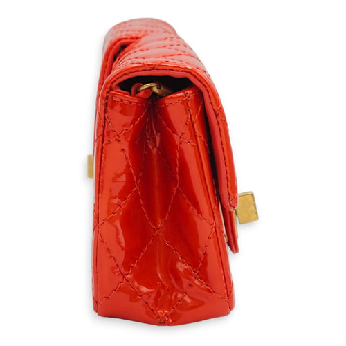 Reissue Double Pocket Red Clutch in Patent Leather, Gold hardware