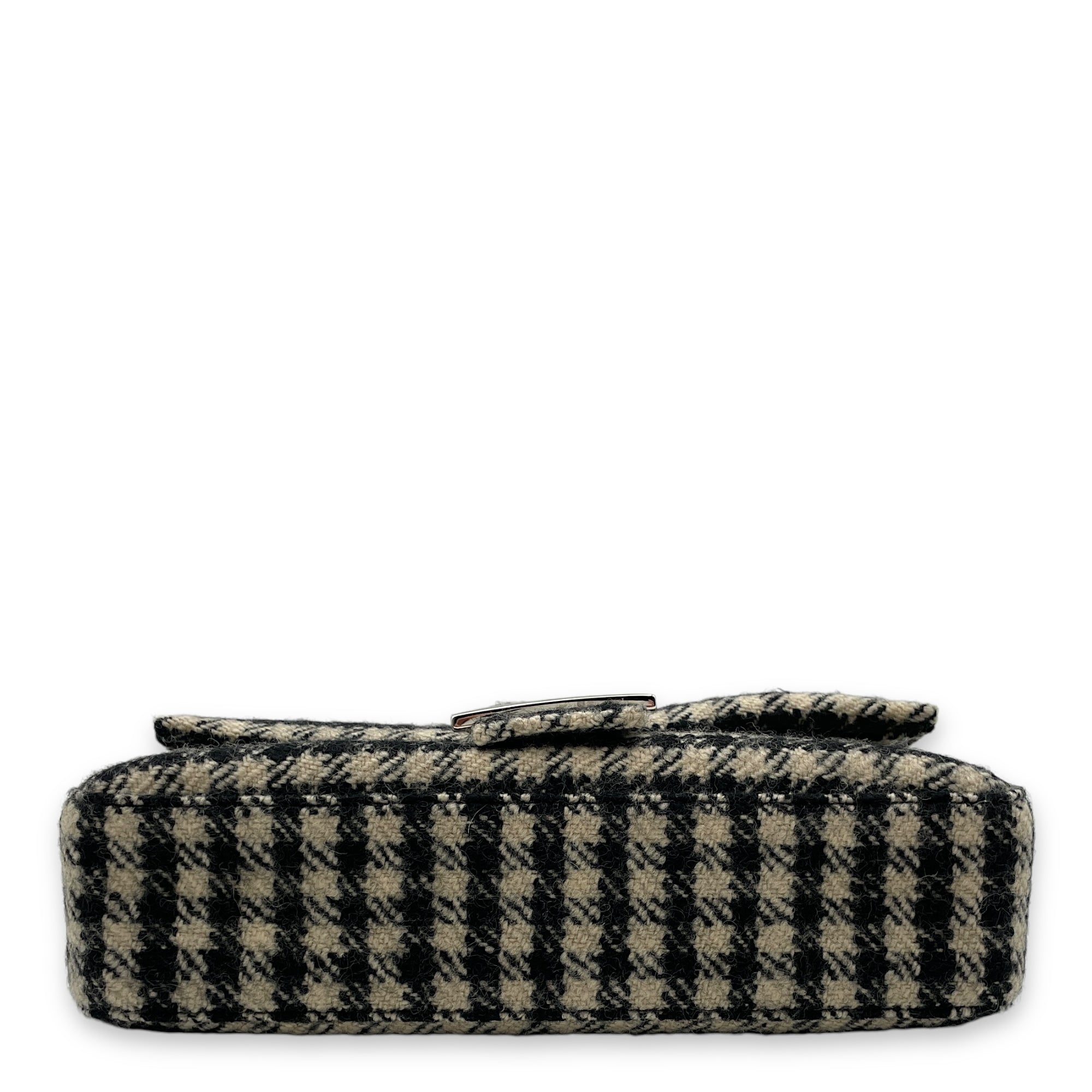 Houndstooth Baguette Black/White Shoulder Bag in Wool, Silver hardware