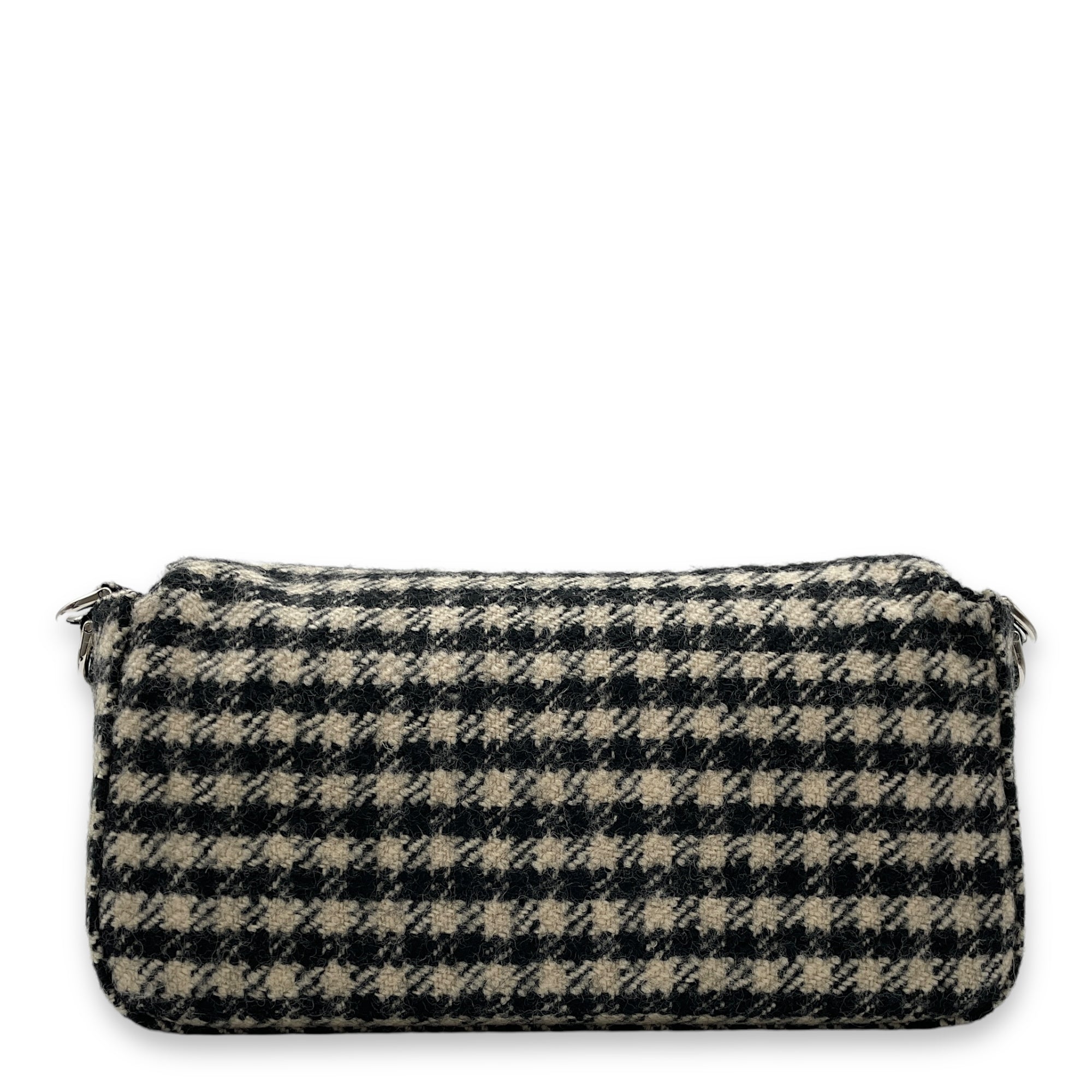 Houndstooth Baguette Black/White Shoulder Bag in Wool, Silver hardware