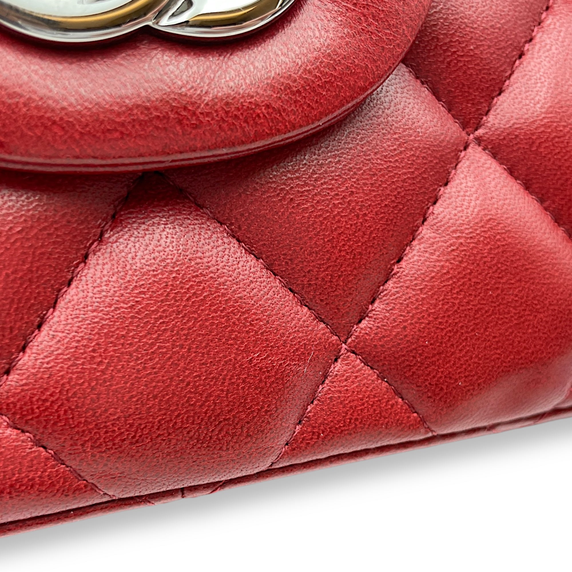 Classic Double Flap Jumbo Red Shoulder Bag in Lambskin, Palladium hardware