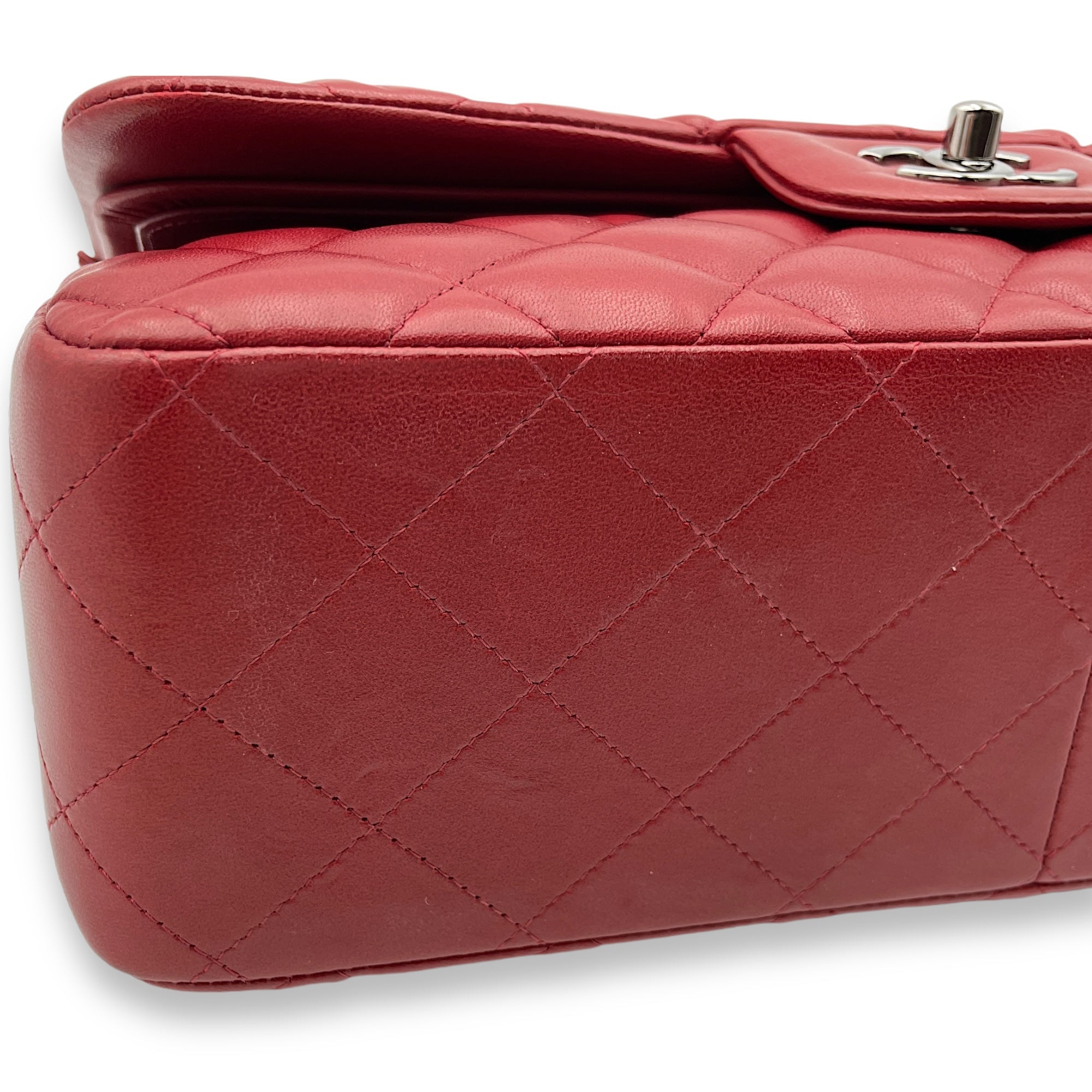 Classic Double Flap Jumbo Red Shoulder Bag in Lambskin, Palladium hardware