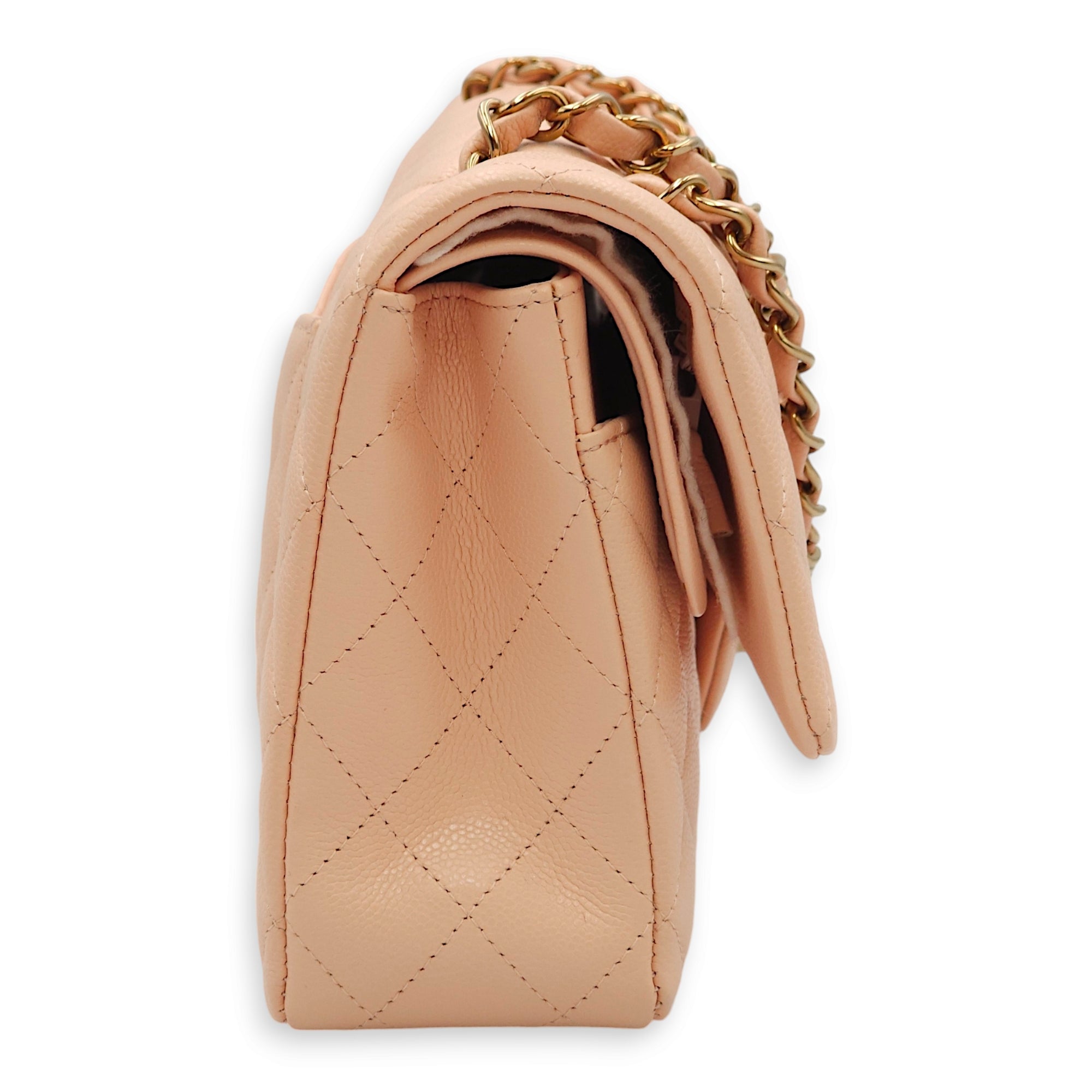 Classic Double Flap Medium Salmon Pink Shoulder Bag in Caviar, Gold hardware