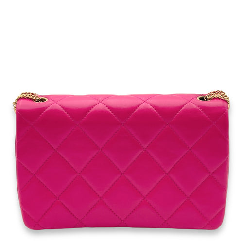 On and On Flap Pink Shoulder Bag in Lambskin, Gold hardware