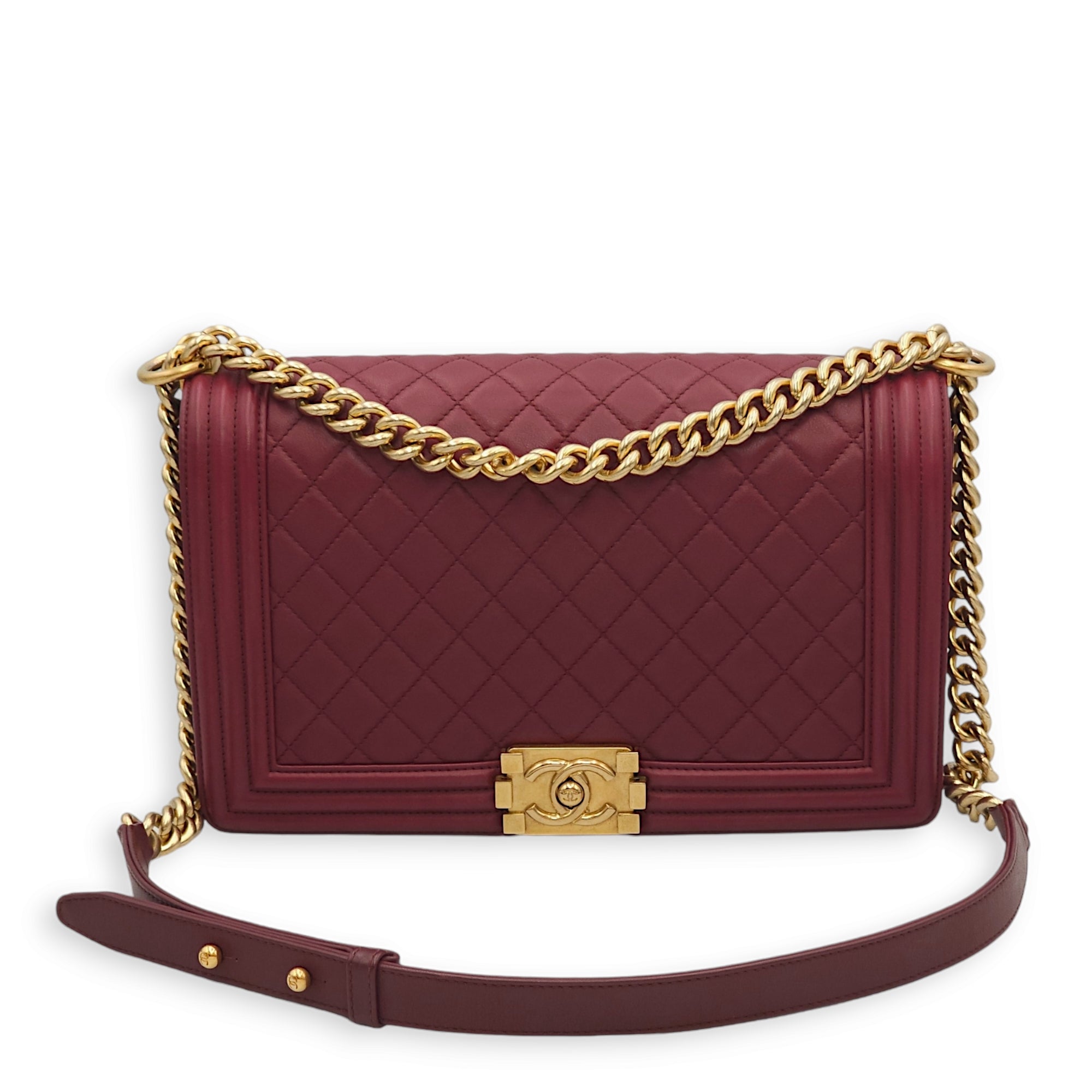 Le Boy Medium Red Shoulder Bag in Calfskin, Gold hardware